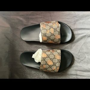🚨Brand New Gucci  Slides